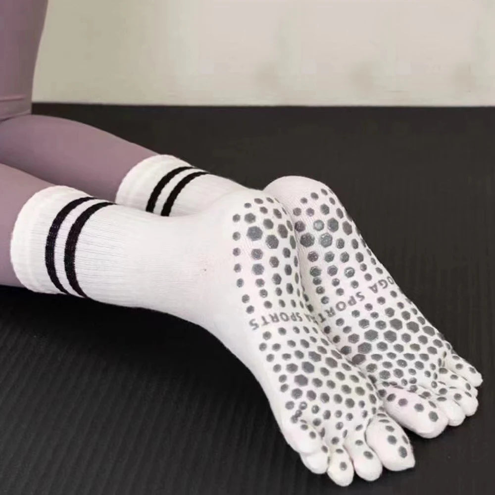 1 Pairs Yoga Socks Pure Cotton Silicone Antislip Socks Pilates Dance Sports Socks Breathable Sweat Absorption Fivetoe Socks